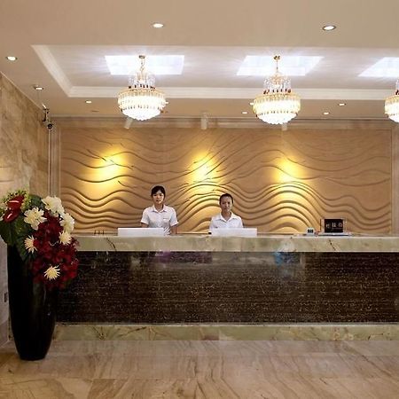 Yuwei Business Hotel Guilin Exterior photo