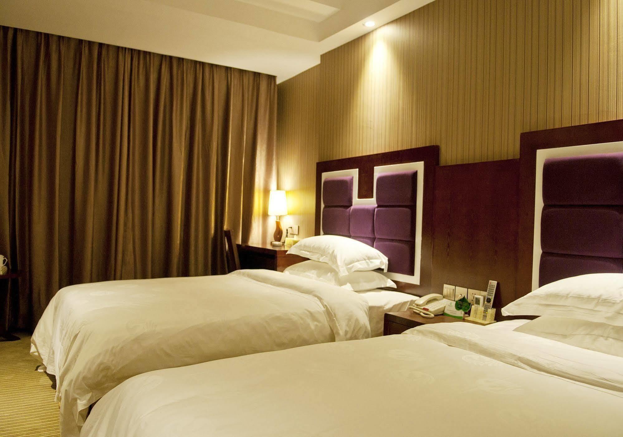 Yuwei Business Hotel Guilin Exterior photo