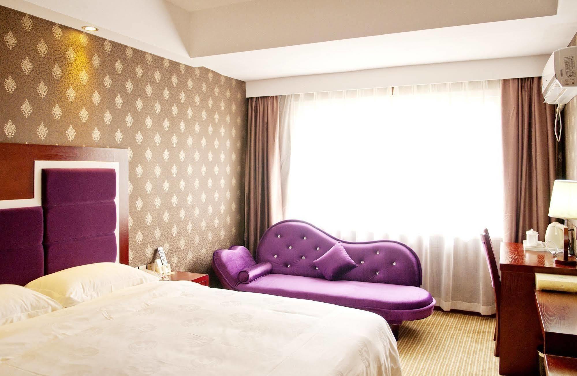 Yuwei Business Hotel Guilin Exterior photo